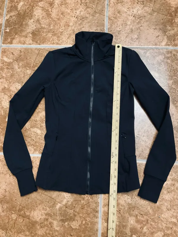 Yogalicious jacket - Image 4