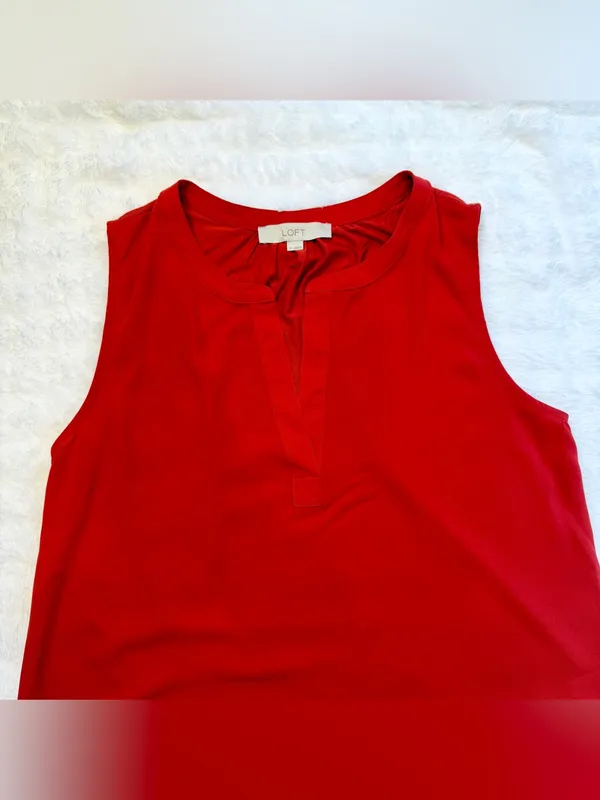 LOFT Loft Women’s Red Sleeveless Notch Neck Blouse Top Size Medium - Image 7