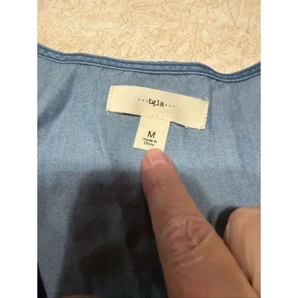TGLA Chambrey denim tank top flowy, cropped silhouette pom-pom trim along the he - Image 4