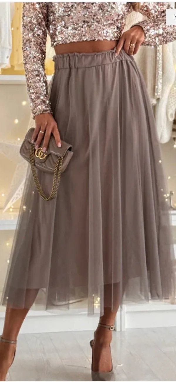Margovil sequined top and mesh skirt - Image 5