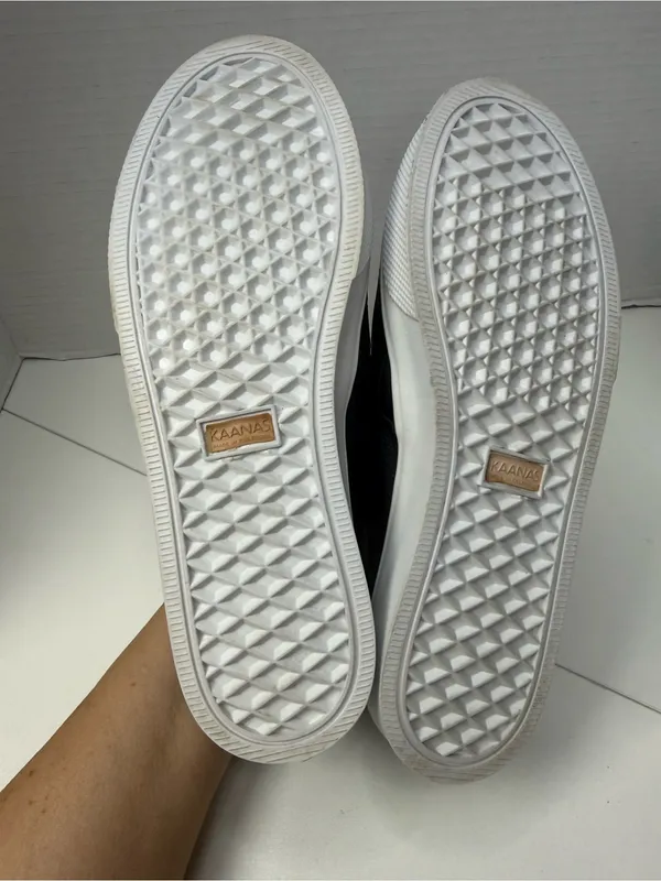 KAANAS Black Croc Embossed Leather Slip On Platform Sneakers Size 8 - Image 6