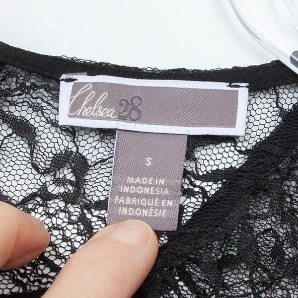 Chelsea28 Womens Lace Sheer Top Size S Black Flutter Sleeve Whimsigoth Witchy‎ - Image 5