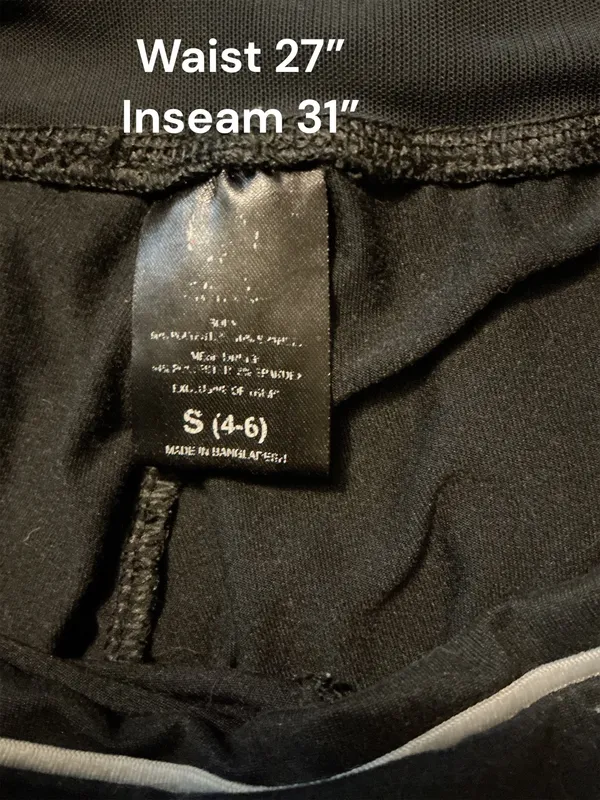 VFC / Body Central Crossover V-Waist Flare Yoga Pants – Black, Size S (4-6) - Image 2