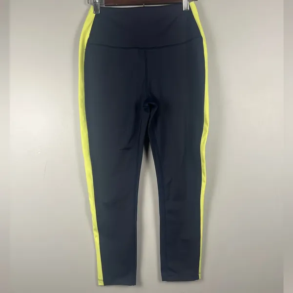 Splits59 Navy yellow striped cropped high rise leggings size medium - Image 2