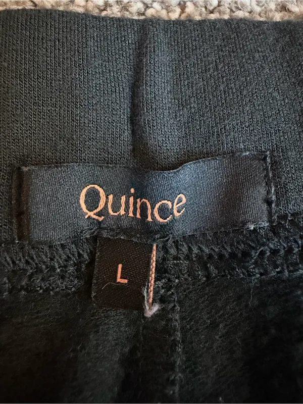 Quince Women’s Black Fleece Lounge Shorts Pull On Athleisure Size L - Image 3
