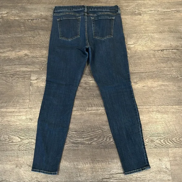 GAP‎ 12 Dark Wash Skinny Jean - Image 8