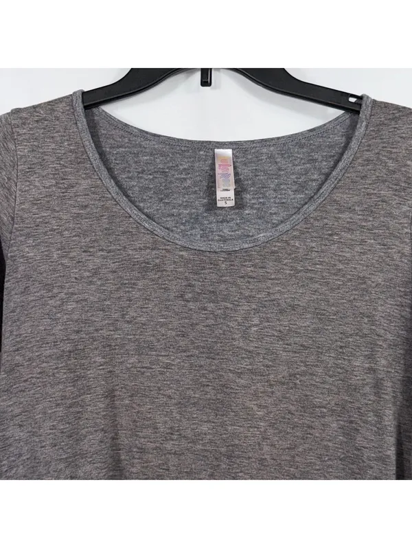 LuLaRoe Lynnae S Gray High Low Long Sleeve Top - Image 2