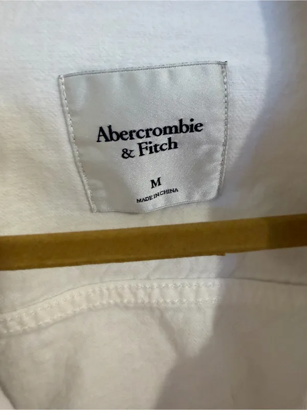 Abercrombie & Fitch White Denim Jacket - Image 7