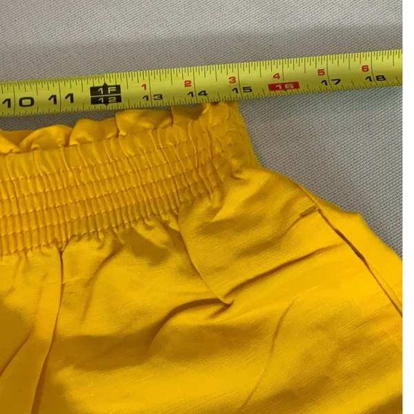 Ann Taylor The Flowy Pull On Mid‎ Short in Line - Image 4