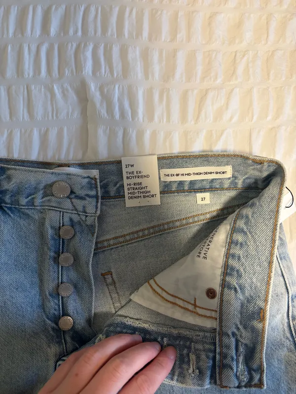 Attica hi waisted Jean shorts - Image 3