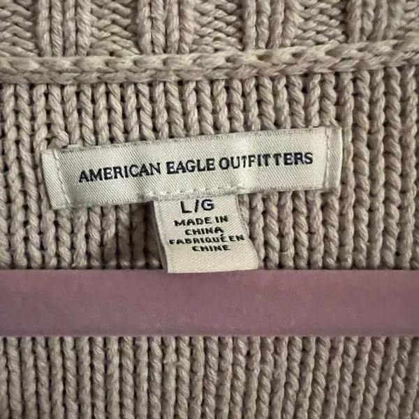 American Eagle sweater - Image 3