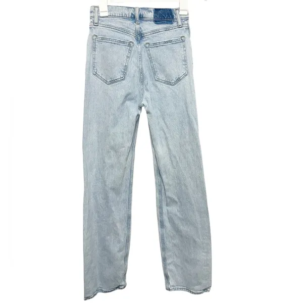 Abercrombie & Fitch The 90’s Relaxed Jean High Rise Blue Light Wash Size 25 Long - Image 2