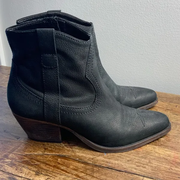 Dolce‎ Vita Black Booties size 8.5 - Image 3