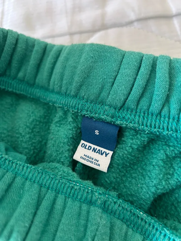 Old Navy Sweatpants - Image 2