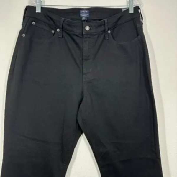 J. Crew Factory Curvy essential straight black jean in all-day stretch NWT‎ - Image 3