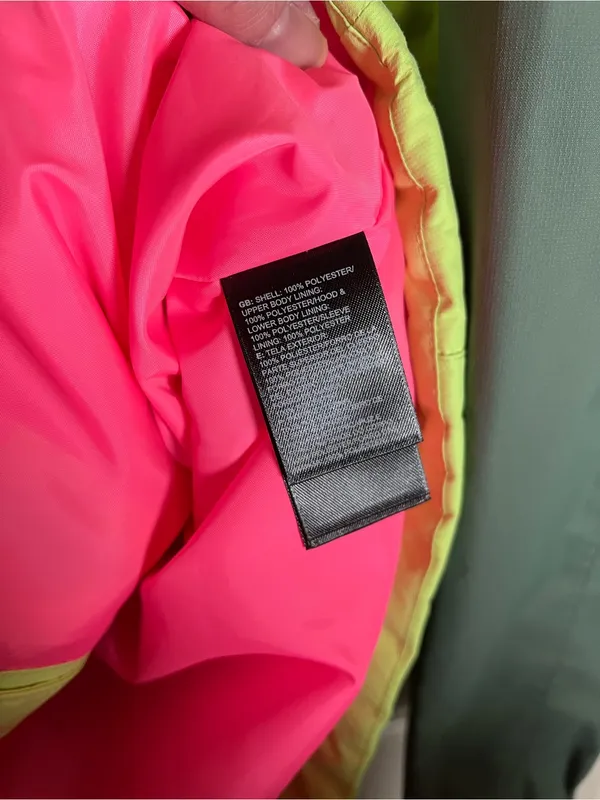The North Face Women’s Resolve Plus Jacket Medium Yellow/Pink/Green - Image 5