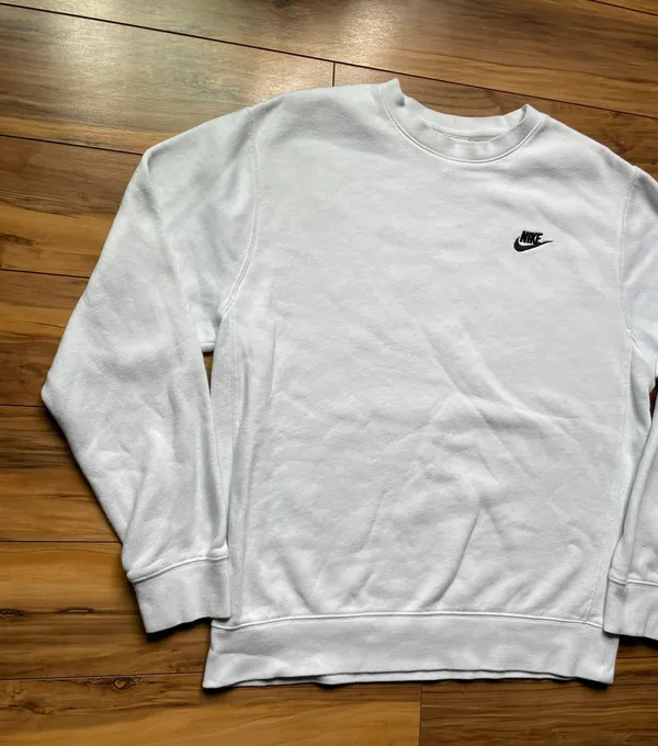 Nike White Crew Neck Sweatshirt - Image 2