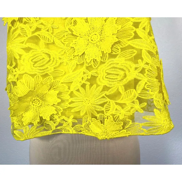 Marc New York Chartreuse 3D Floral Lace Crop Top M Tie Back Party Statement NWT - Image 4