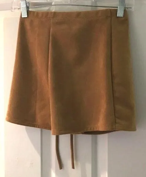 Boem Boutique Tan Lace Up Skirt - Image 3