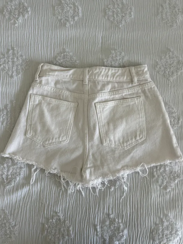 SheIn White Denim Shorts - Image 2