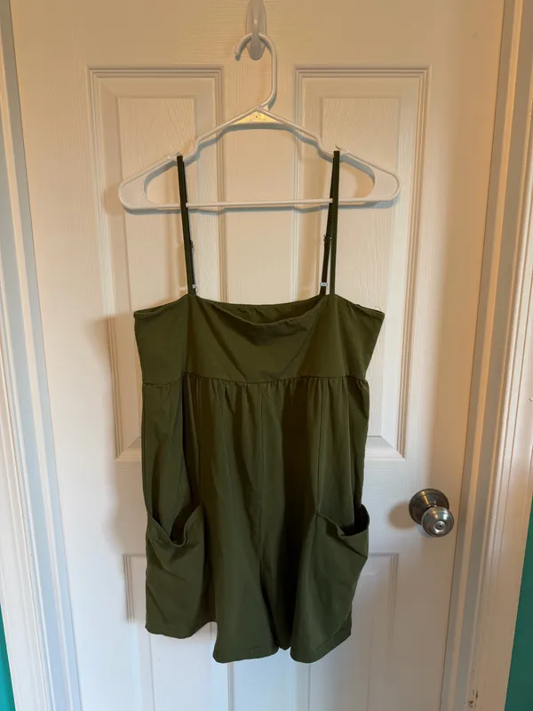 Romper Green Size L - Image 2