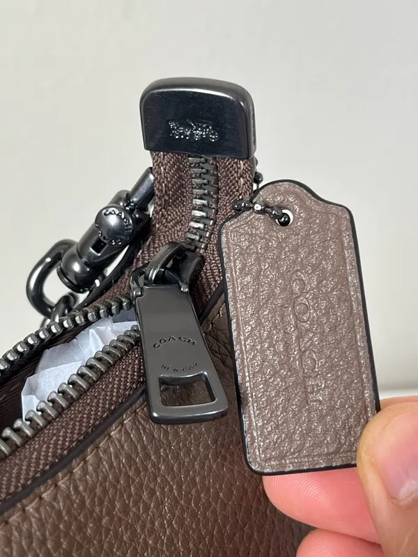 Coach Teri Shoulder Bag - Image 6