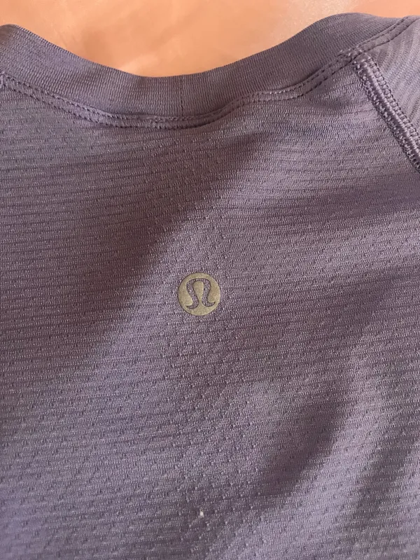 Lululemon Swiftly Tech Short Sleeve - Image 3