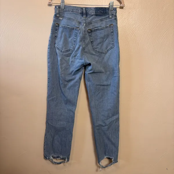 Abercrombie & Fitch Jeans Ankle Straight Ultra High Rise Distressed Hem Size 26‎ - Image 5