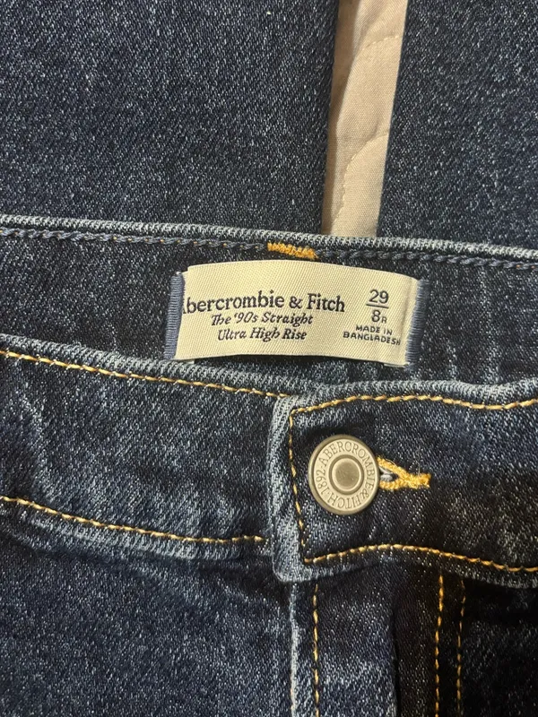Abercrombie & Fitch Dark Indigo High-Rise Straight Jeans - Image 7