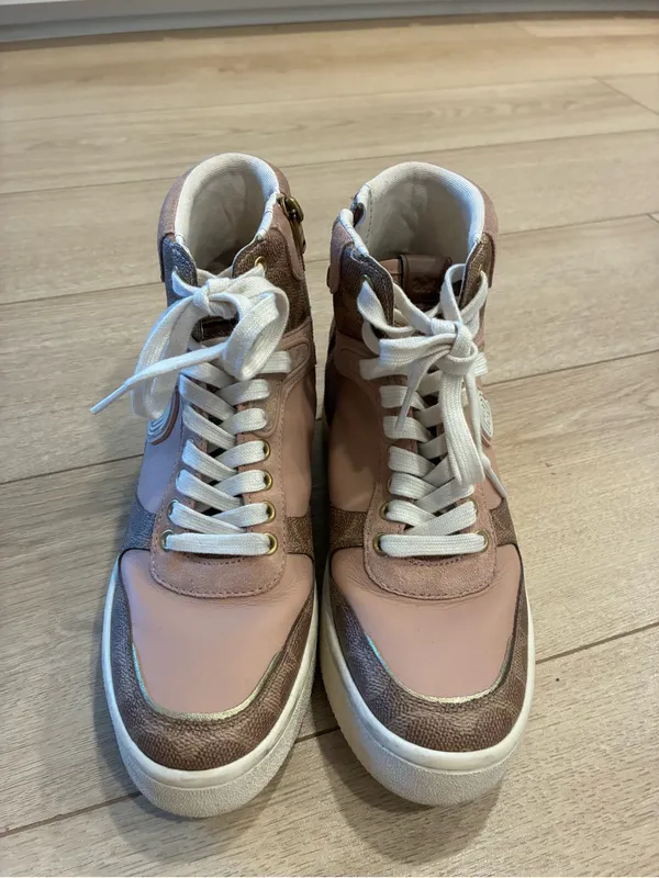 Coach Women’s G4335 High Top Sneakers Logo Signature Leather Size 7.5 - Image 4