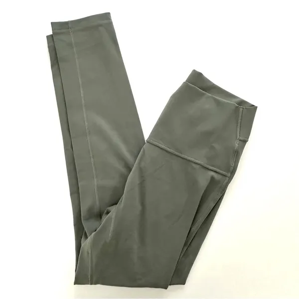 Gymshark M Legacy Short Leggings - Image 6