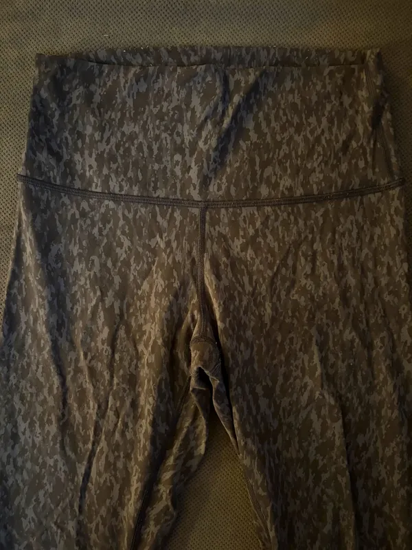 Lululemon Leggings - Image 3