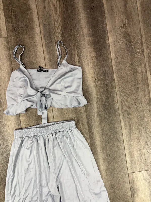 Nasty Gal Blue PJ Set - Image 4
