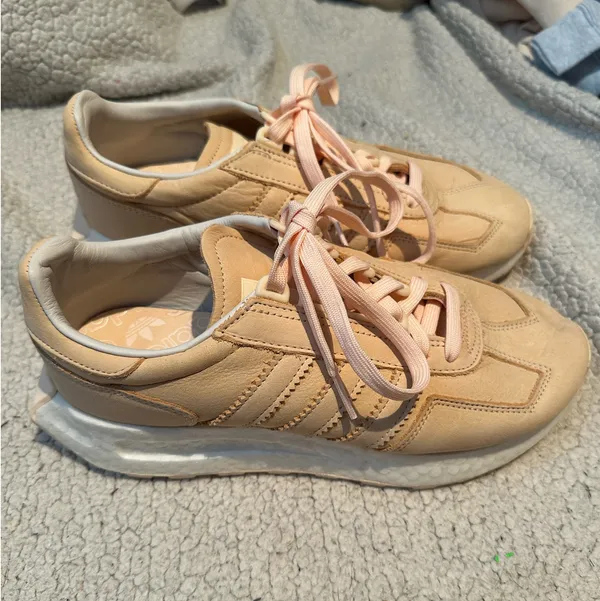 adidas Originals Retropy E5 Sneakers - Image 8
