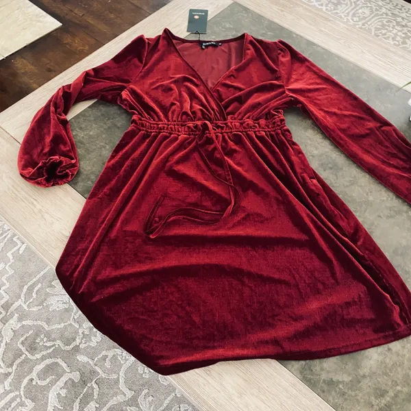 Women's Velvet Dress Wrap V Neck Pleated Waist Long Sleeve Casual Party Skater Dresses - Image 7