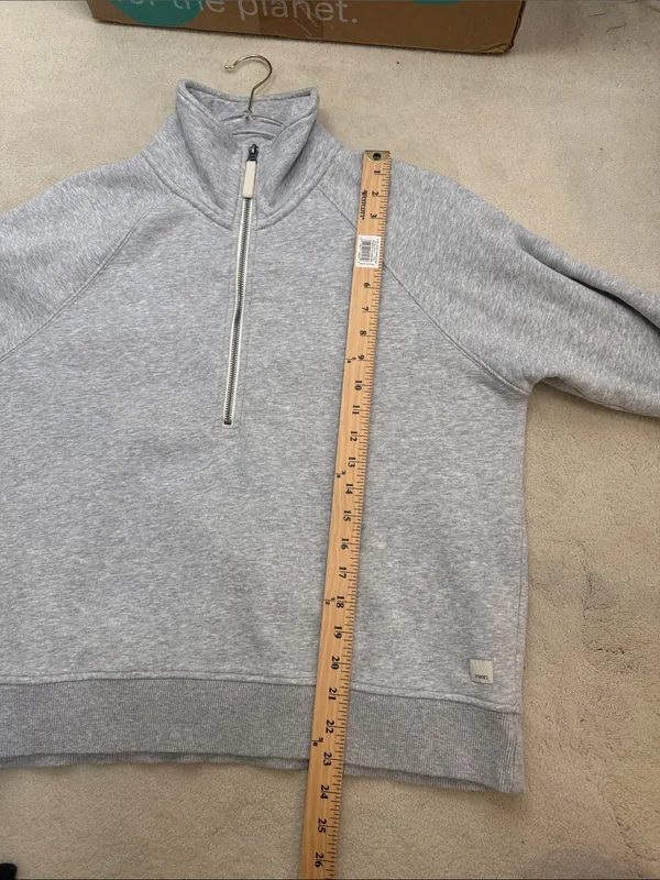 Vuori Restore Half Zip Fleece Pullover Long Sleeve Light Heather Gray Top Medium - Image 9