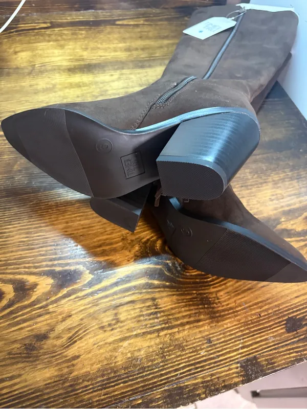 Time And Tru Brown Suede Fringe Boots Size 6 - Image 6