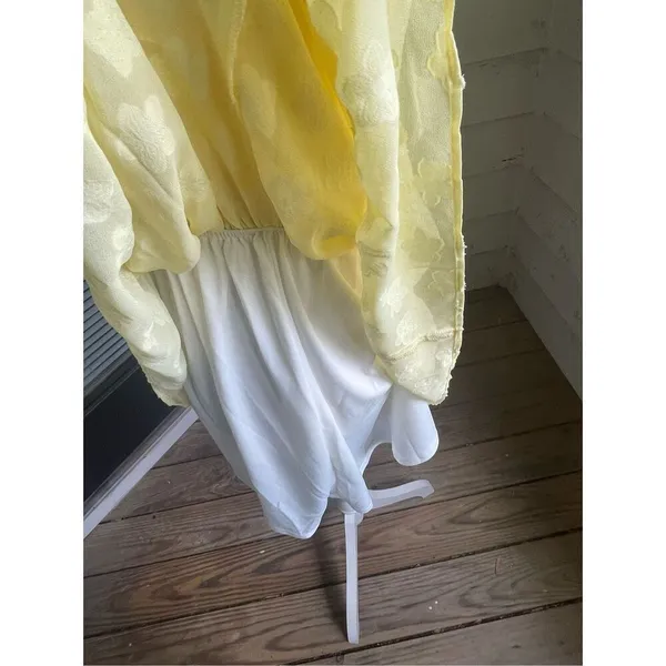 Show Me Your Mumu Merrit Cut Out Mini Dress Yellow Small Short sleeve Floral - Image 4
