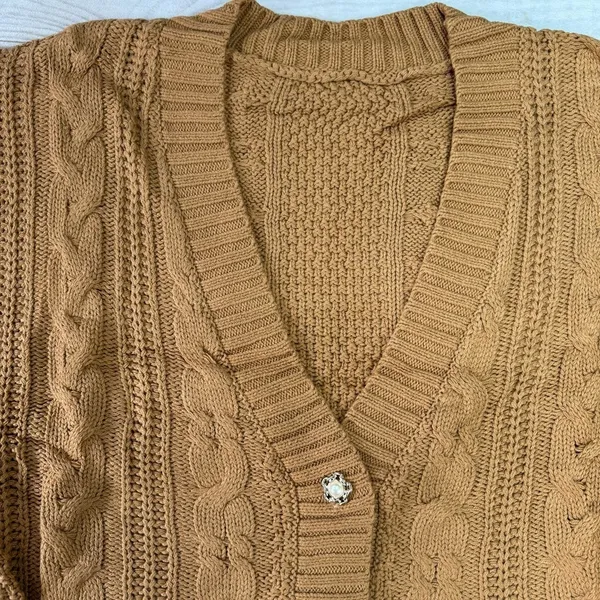 Brown Cable Knit Chunky V Neck Cardigan with 3 Decorative Pearl Buttons 2XL - Image 4