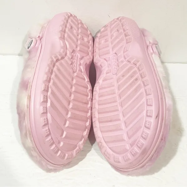 CROCS WOMENS Size 9 CLASSIC FUR SURE PINK CLOGS Slip On - Image 5