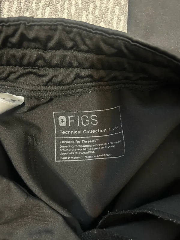 FIGS Scrub Jogger Pants - Image 2