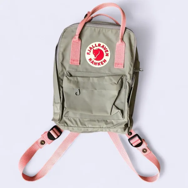 Fjällräven Kanken Mini Backpack Two Tone Fog Grey Pink Preppy School Travel Festival Hiking Outdoor Gorpcore Vinylon Water-Resistant, Classic Design Like New w/ seat pad inserts - Image 3