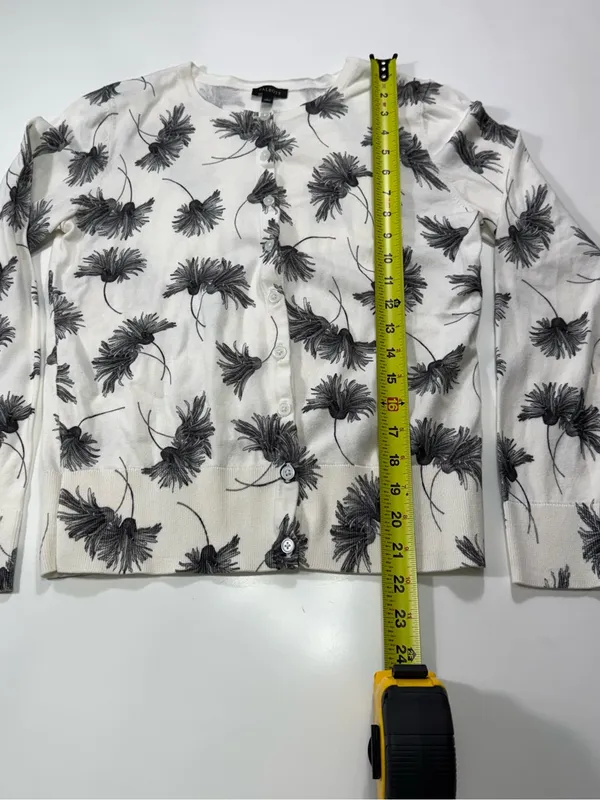 Talbots Cream Cardigan Sweater with Black Floral Print Size Small - Image 3