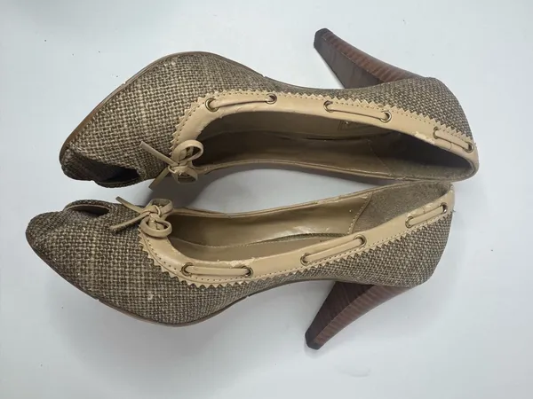 Merona Tan Peep Toe Heels Women's Size 7.5 - Image 6