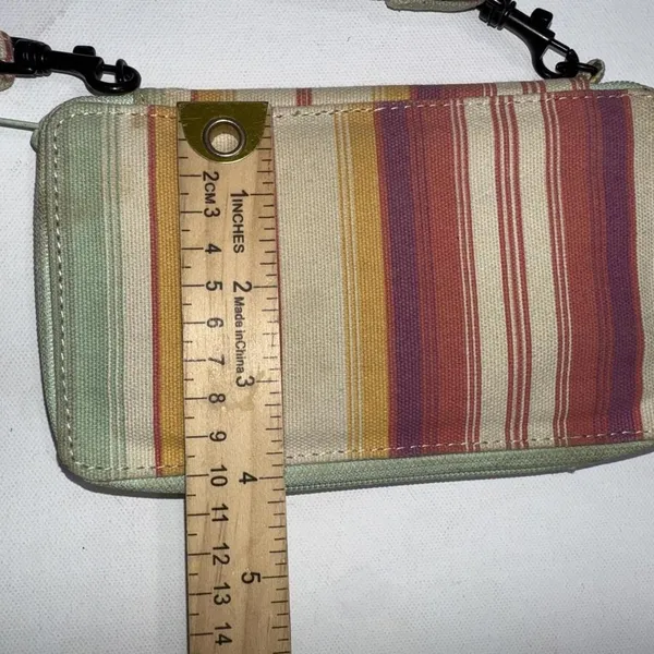 Kavu Go Time Minimalist‎ Crossbody Wallet Striped Gorpcore Travel Outdoor Purse - Image 9