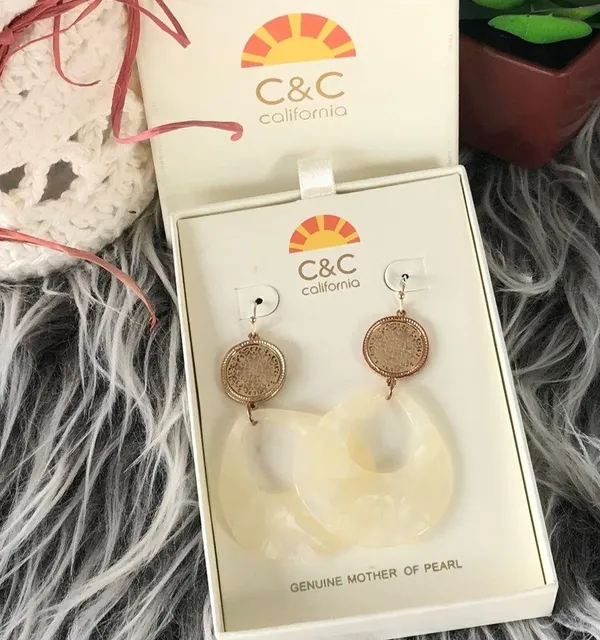 NWB C &C California Mother of Pearl Earrings - Image 2