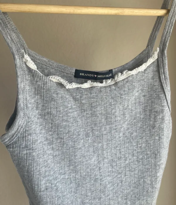 Brandy Melville Grey Lace Tank - Image 6