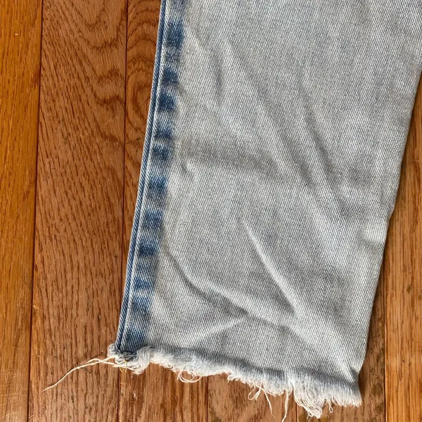 light wash blue Pacsun jeans - Image 8
