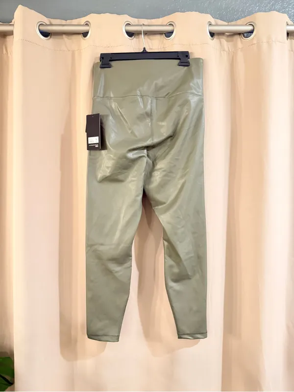 NWT 90 Degree By Reflex Dark Green Active Leggings Size L - Image 2