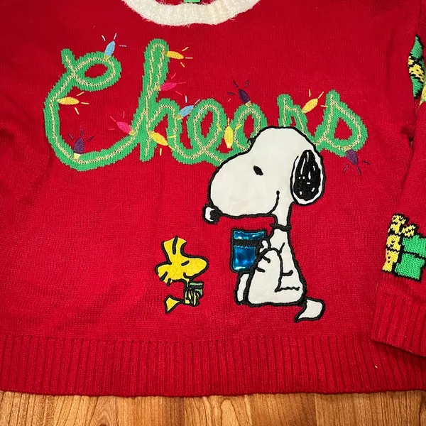 Peanuts Red and White crop Sweater Ugly Christmas Womens Sz Large - Image 2